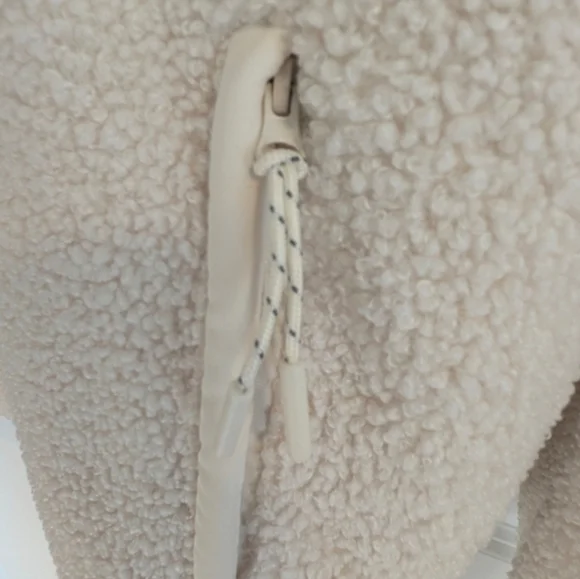 Bailey 44 Cream Sherpa Henley Pullover XL Snap Neck Cozy Fleece NWOT - Picture 7 of 7